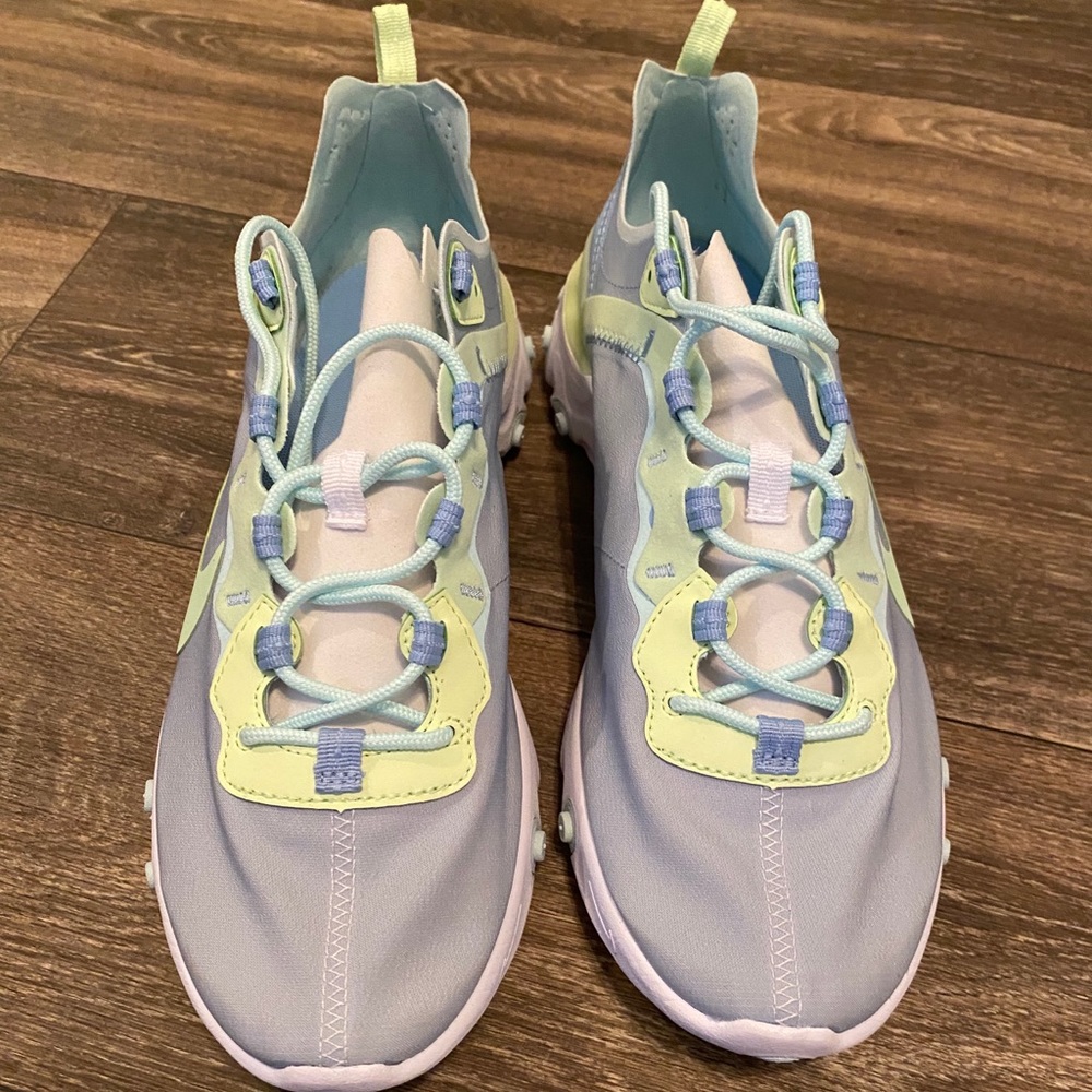 Nike React Element 55 ‘Frosted Spruce’